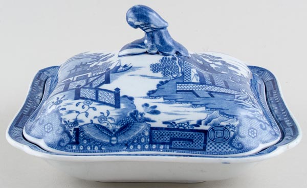 Covered Vegetable Dish c1805
